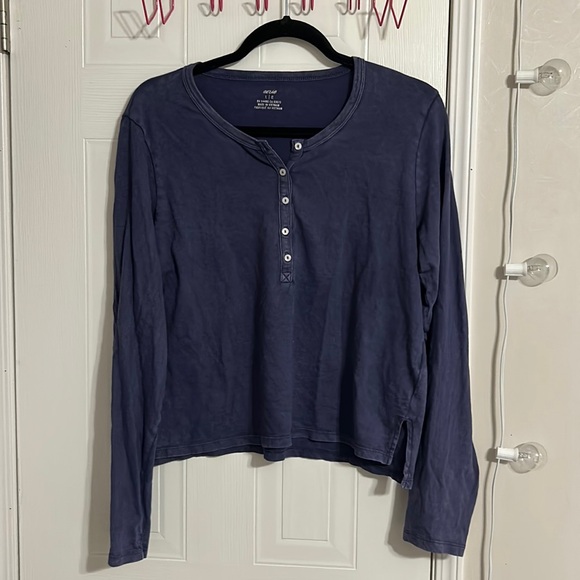 Aerie cropped Henley shirt - Picture 1 of 4